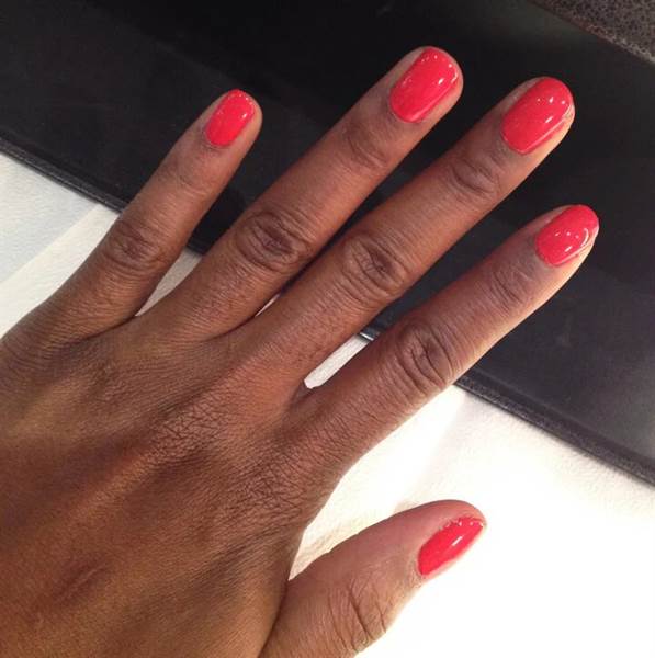SMALTO CND VINYLUX Lobster Roll